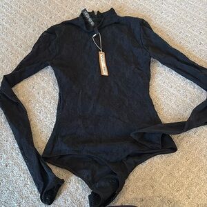 Skims lace long sleeve turtle neck bodysuit NWT
